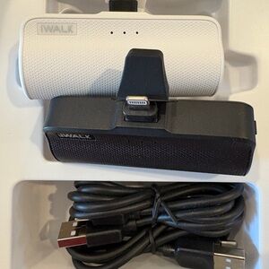 iWALK Portable Chargers Black and White